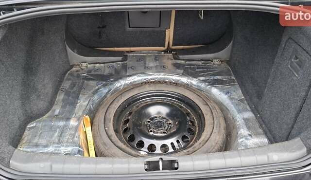 Черный Опель Вектра, объемом двигателя 2.2 л и пробегом 288 тыс. км за 5000 $, фото 21 на Automoto.ua