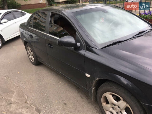Черный Опель Вектра, объемом двигателя 2.2 л и пробегом 225 тыс. км за 5600 $, фото 3 на Automoto.ua