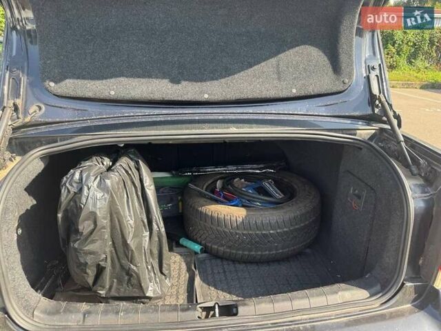 Черный Опель Вектра, объемом двигателя 2.2 л и пробегом 175 тыс. км за 5300 $, фото 7 на Automoto.ua