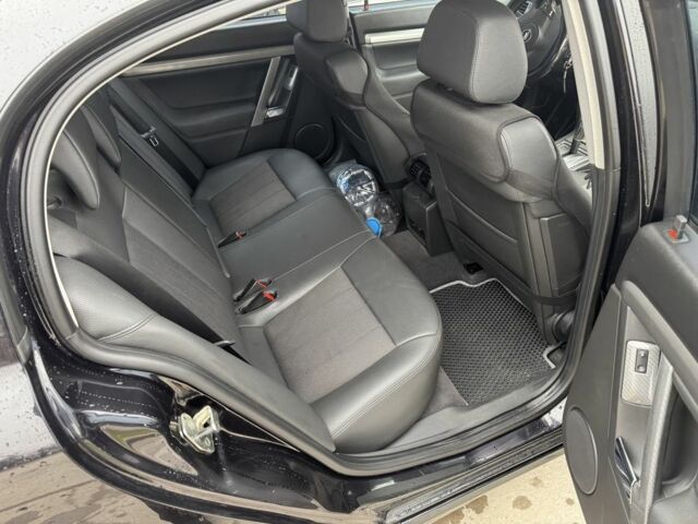 Черный Опель Вектра, объемом двигателя 2.2 л и пробегом 250 тыс. км за 5990 $, фото 14 на Automoto.ua