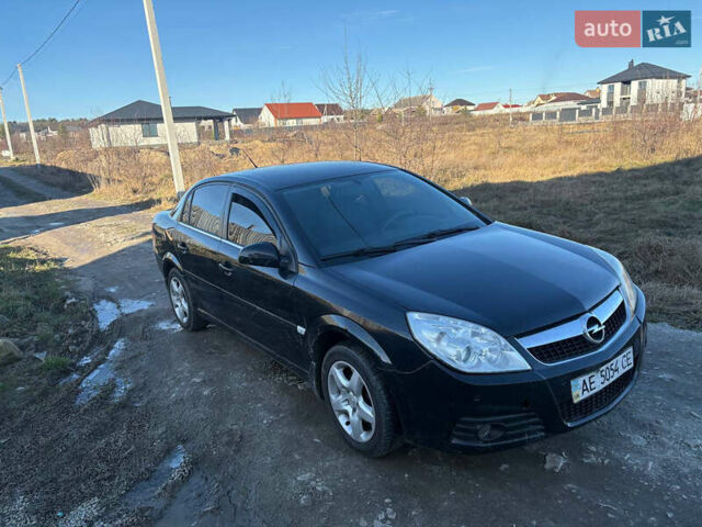 Чорний Опель Вектра, об'ємом двигуна 1.8 л та пробігом 244 тис. км за 3500 $, фото 2 на Automoto.ua