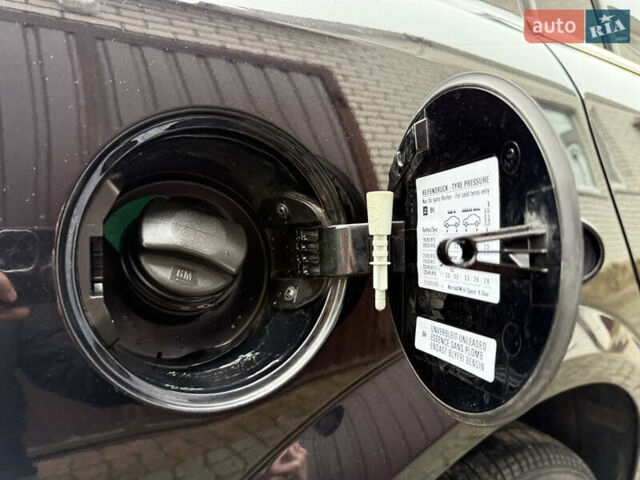 Чорний Опель Вектра, об'ємом двигуна 2.2 л та пробігом 33 тис. км за 9500 $, фото 49 на Automoto.ua