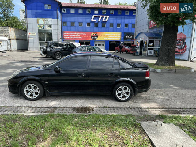 Чорний Опель Вектра, об'ємом двигуна 2.2 л та пробігом 200 тис. км за 5000 $, фото 8 на Automoto.ua