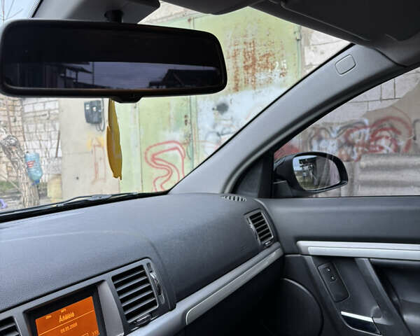 Черный Опель Вектра, объемом двигателя 2.2 л и пробегом 33 тыс. км за 7900 $, фото 9 на Automoto.ua