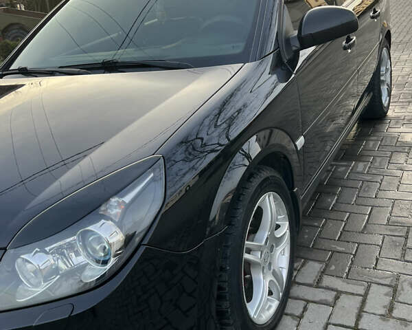 Чорний Опель Вектра, об'ємом двигуна 2.2 л та пробігом 219 тис. км за 6200 $, фото 16 на Automoto.ua