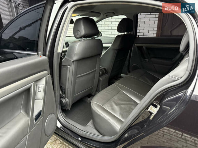 Чорний Опель Вектра, об'ємом двигуна 2.2 л та пробігом 33 тис. км за 9500 $, фото 74 на Automoto.ua