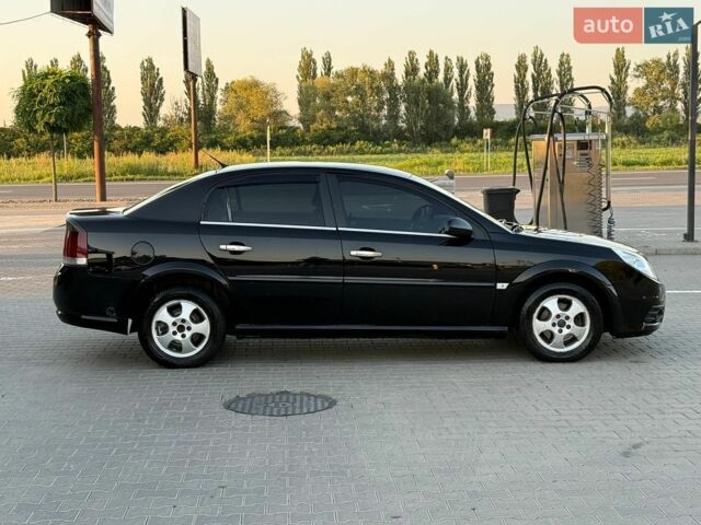 Черный Опель Вектра, объемом двигателя 2.2 л и пробегом 354 тыс. км за 3600 $, фото 8 на Automoto.ua