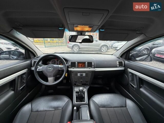 Чорний Опель Вектра, об'ємом двигуна 2.2 л та пробігом 149 тис. км за 5900 $, фото 34 на Automoto.ua