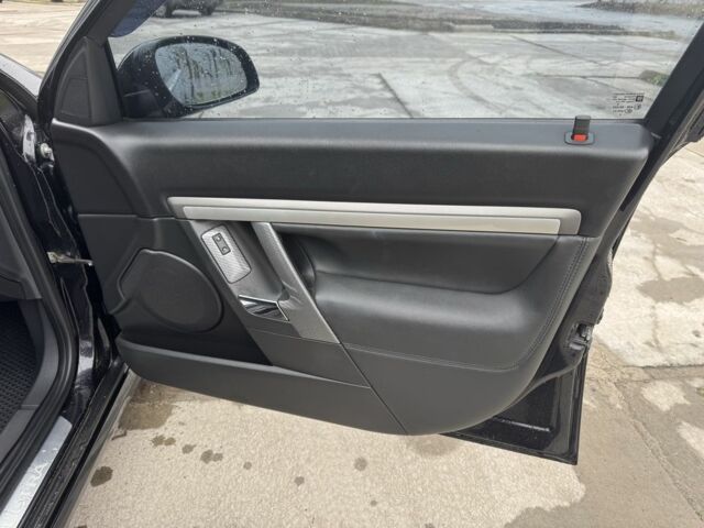 Черный Опель Вектра, объемом двигателя 2.2 л и пробегом 250 тыс. км за 5990 $, фото 17 на Automoto.ua