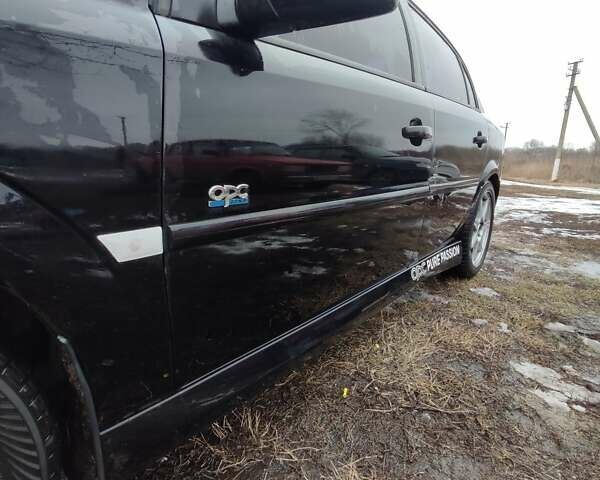 Черный Опель Вектра, объемом двигателя 2.8 л и пробегом 220 тыс. км за 5000 $, фото 3 на Automoto.ua