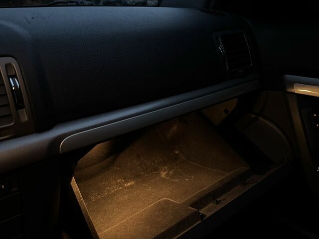 Черный Опель Вектра, объемом двигателя 2.5 л и пробегом 150 тыс. км за 7000 $, фото 14 на Automoto.ua