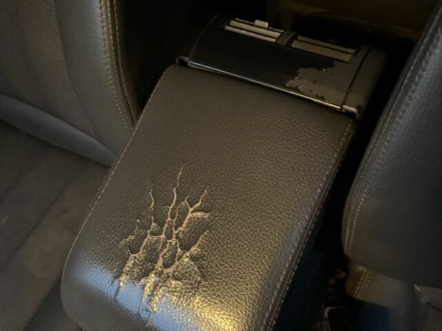 Черный Опель Вектра, объемом двигателя 2.5 л и пробегом 150 тыс. км за 7000 $, фото 11 на Automoto.ua