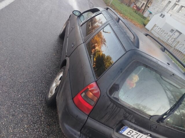 Черный Опель Вектра, объемом двигателя 2 л и пробегом 330 тыс. км за 600 $, фото 2 на Automoto.ua