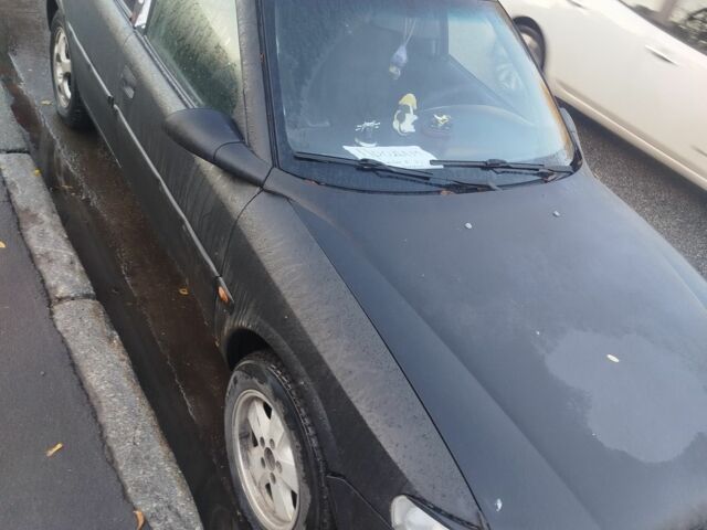 Черный Опель Вектра, объемом двигателя 2 л и пробегом 330 тыс. км за 600 $, фото 4 на Automoto.ua