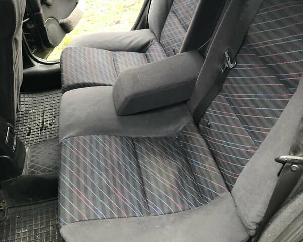 Чорний Опель Вектра, об'ємом двигуна 1.8 л та пробігом 296 тис. км за 1500 $, фото 11 на Automoto.ua