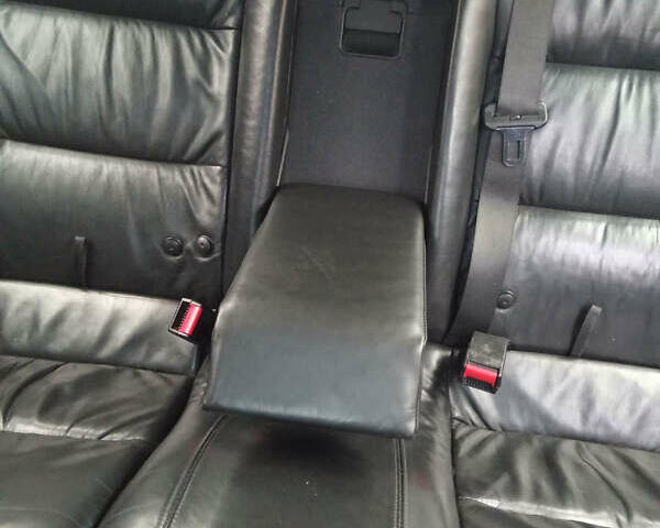 Черный Опель Вектра, объемом двигателя 2 л и пробегом 300 тыс. км за 3300 $, фото 11 на Automoto.ua