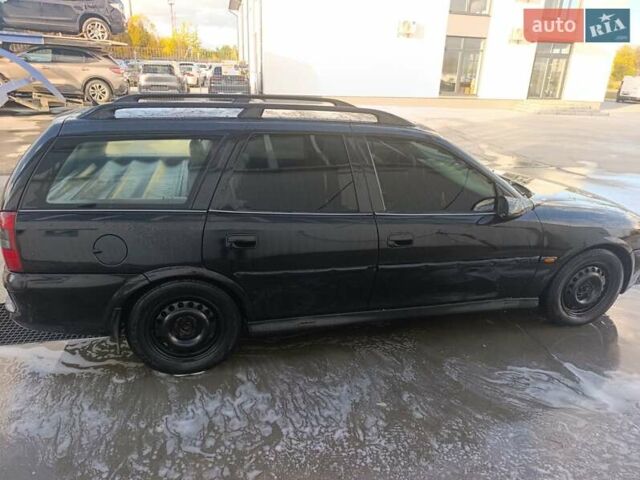 Опель Вектра 1998 в Львове на Automoto.ua Черный Опель Вектра, объемом двигателя 2 л и пробегом 416 тыс. км за 2000 $, фото 7 на Automoto.ua