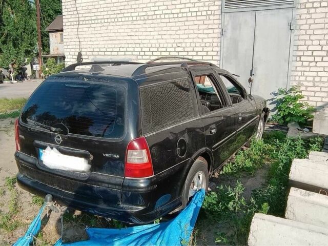 Черный Опель Вектра, объемом двигателя 1.8 л и пробегом 275 тыс. км за 1200 $, фото 3 на Automoto.ua