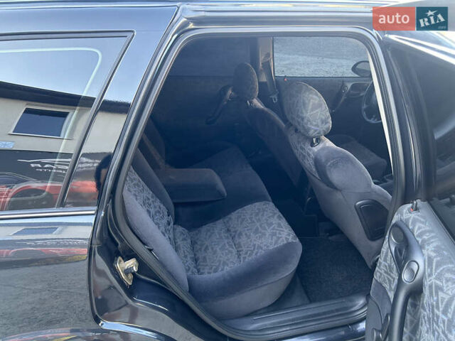 Черный Опель Вектра, объемом двигателя 1.6 л и пробегом 315 тыс. км за 3300 $, фото 14 на Automoto.ua