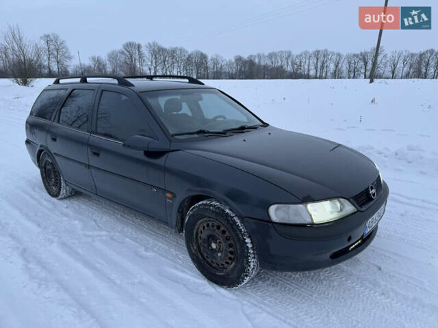 Чорний Опель Вектра, об'ємом двигуна 1.8 л та пробігом 282 тис. км за 2000 $, фото 6 на Automoto.ua