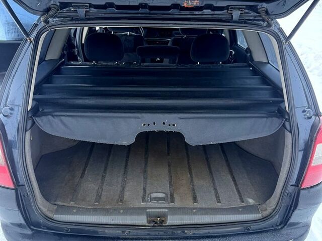 Чорний Опель Вектра, об'ємом двигуна 1.8 л та пробігом 282 тис. км за 2000 $, фото 8 на Automoto.ua