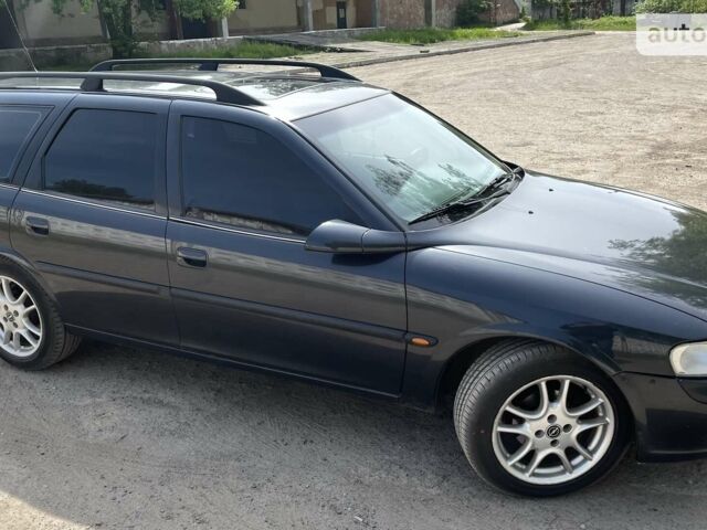 Чорний Опель Вектра, об'ємом двигуна 2 л та пробігом 344 тис. км за 4300 $, фото 1 на Automoto.ua