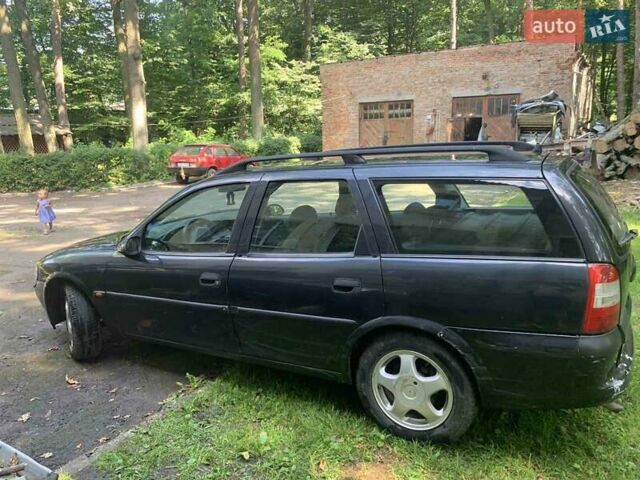 Чорний Опель Вектра, об'ємом двигуна 1.8 л та пробігом 300 тис. км за 2200 $, фото 4 на Automoto.ua