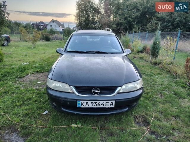Черный Опель Вектра, объемом двигателя 1.8 л и пробегом 325 тыс. км за 2800 $, фото 1 на Automoto.ua