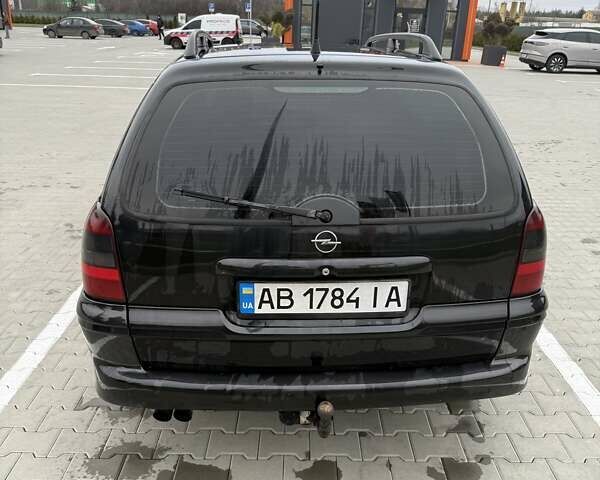 Черный Опель Вектра, объемом двигателя 2 л и пробегом 355 тыс. км за 3600 $, фото 4 на Automoto.ua