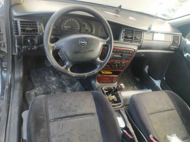 Опель Вектра 2000 в Кременчуге на Automoto.ua Черный Опель Вектра, объемом двигателя 2 л и пробегом 300 тыс. км за 510 $, фото 1 на Automoto.ua