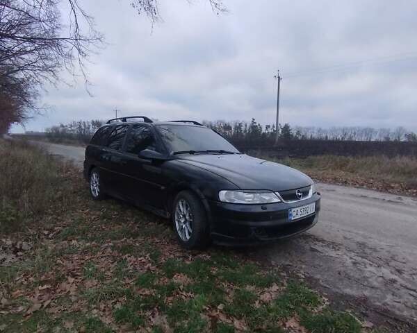 Черный Опель Вектра, объемом двигателя 2.2 л и пробегом 400 тыс. км за 2500 $, фото 8 на Automoto.ua