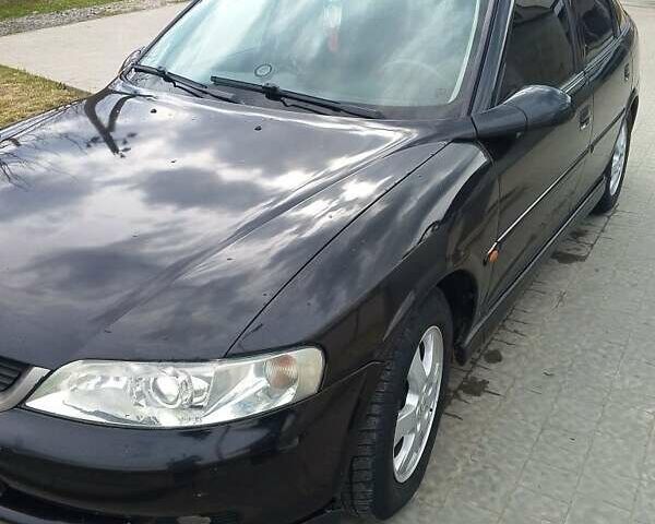 Черный Опель Вектра, объемом двигателя 2.2 л и пробегом 400 тыс. км за 3100 $, фото 13 на Automoto.ua