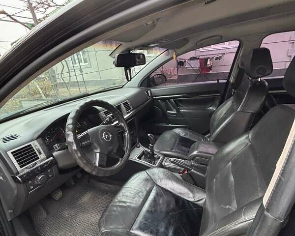 Чорний Опель Вектра, об'ємом двигуна 2.96 л та пробігом 290 тис. км за 3850 $, фото 6 на Automoto.ua