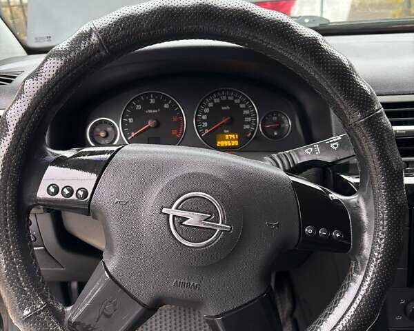 Чорний Опель Вектра, об'ємом двигуна 2.96 л та пробігом 290 тис. км за 3850 $, фото 15 на Automoto.ua