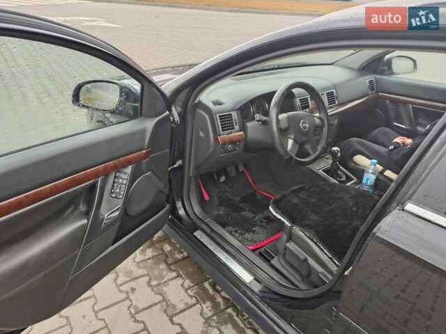 Черный Опель Вектра, объемом двигателя 2 л и пробегом 310 тыс. км за 3300 $, фото 9 на Automoto.ua