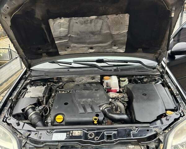 Чорний Опель Вектра, об'ємом двигуна 2.96 л та пробігом 290 тис. км за 3850 $, фото 21 на Automoto.ua