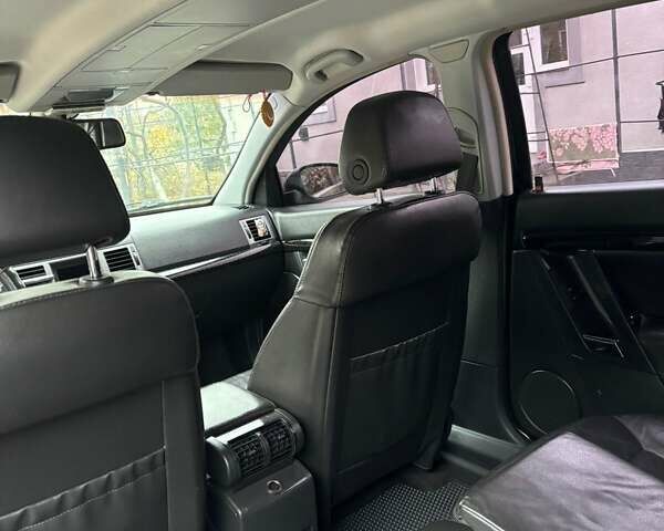 Чорний Опель Вектра, об'ємом двигуна 2.96 л та пробігом 290 тис. км за 3850 $, фото 10 на Automoto.ua