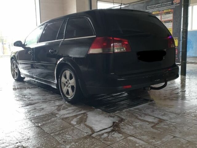 Черный Опель Вектра, объемом двигателя 0 л и пробегом 350 тыс. км за 2250 $, фото 1 на Automoto.ua