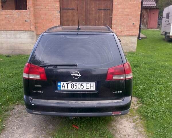 Черный Опель Вектра, объемом двигателя 2 л и пробегом 340 тыс. км за 3300 $, фото 4 на Automoto.ua