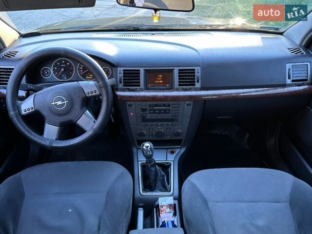 Чорний Опель Вектра, об'ємом двигуна 0 л та пробігом 270 тис. км за 2900 $, фото 9 на Automoto.ua