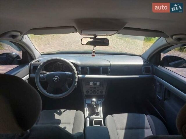 Черный Опель Вектра, объемом двигателя 1.9 л и пробегом 290 тыс. км за 4200 $, фото 8 на Automoto.ua