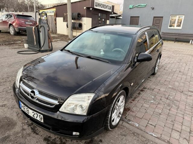 Чорний Опель Вектра, об'ємом двигуна 2.2 л та пробігом 350 тис. км за 2450 $, фото 1 на Automoto.ua