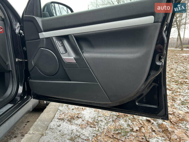 Черный Опель Вектра, объемом двигателя 2.2 л и пробегом 306 тыс. км за 3750 $, фото 10 на Automoto.ua