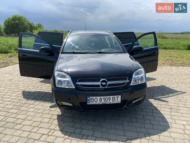 Черный Опель Вектра, объемом двигателя 2.2 л и пробегом 328 тыс. км за 3250 $, фото 6 на Automoto.ua