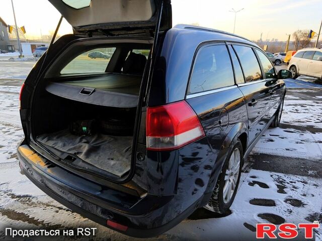 Черный Опель Вектра, объемом двигателя 2 л и пробегом 290 тыс. км за 3600 $, фото 10 на Automoto.ua