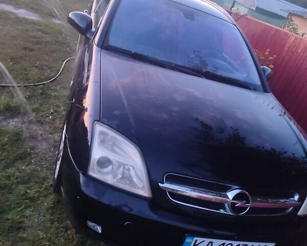Черный Опель Вектра, объемом двигателя 2.2 л и пробегом 310 тыс. км за 3000 $, фото 1 на Automoto.ua