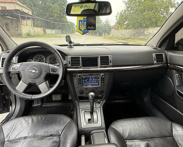 Черный Опель Вектра, объемом двигателя 2.96 л и пробегом 300 тыс. км за 3400 $, фото 11 на Automoto.ua
