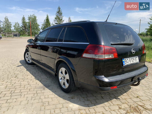 Черный Опель Вектра, объемом двигателя 2.2 л и пробегом 328 тыс. км за 3250 $, фото 3 на Automoto.ua