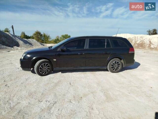 Чорний Опель Вектра, об'ємом двигуна 1.8 л та пробігом 320 тис. км за 4100 $, фото 2 на Automoto.ua