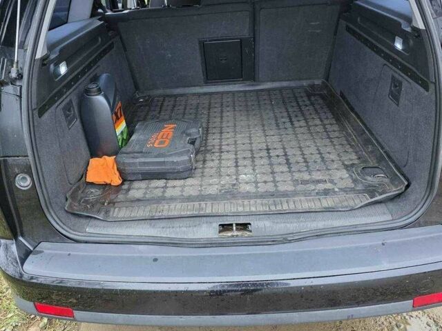 Черный Опель Вектра, объемом двигателя 1.8 л и пробегом 221 тыс. км за 3903 $, фото 6 на Automoto.ua